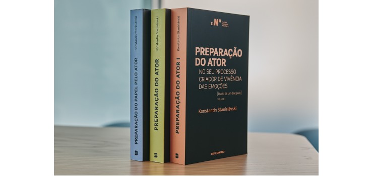 Biblioteca Básica de Teatro